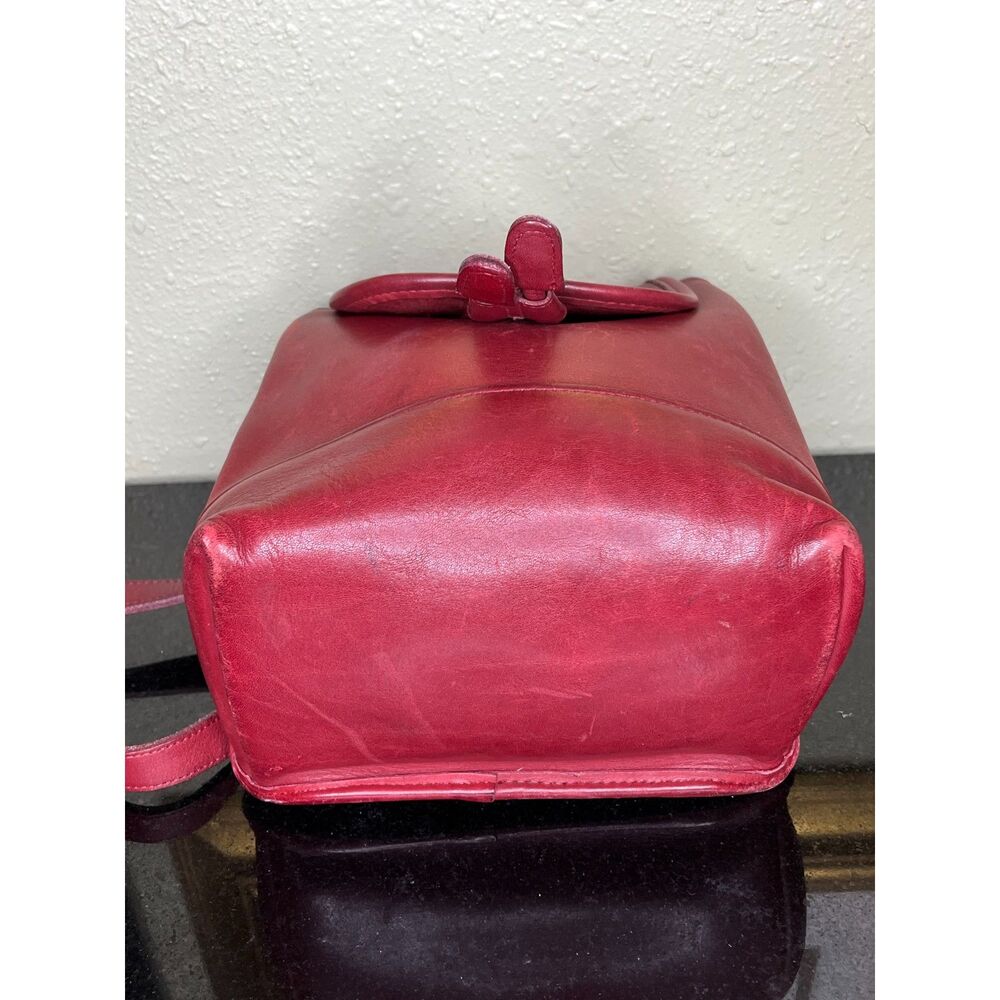 Coach Red Leather Mini Backpack #9960 Kiss Lock Closure with Drawstring - Picture 3 of 11